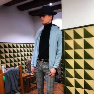 Meet your Posher, Steven